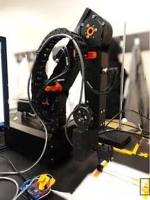 Robotic magnetic arm system developed at University of Waterloo for guiding micro-robots in kidney stone treatment.